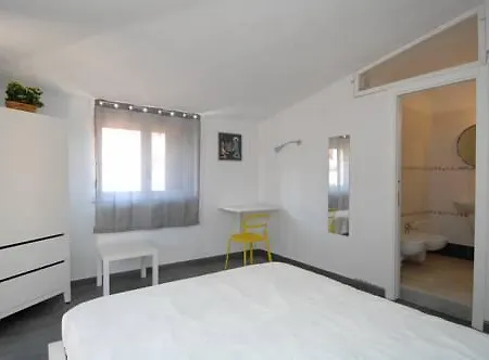 Accomodation Libertino トロペーア